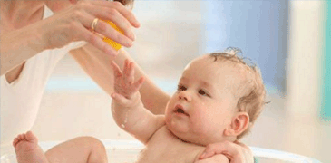 宝宝不能太干净？！有点“小细菌”更健康！